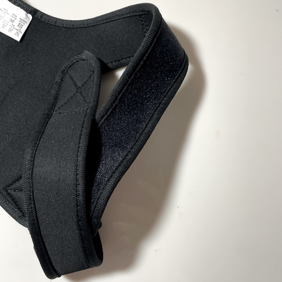 NWOT - Adjustable Back Posture Corrector in Black - New! - Picture 5 of 8
